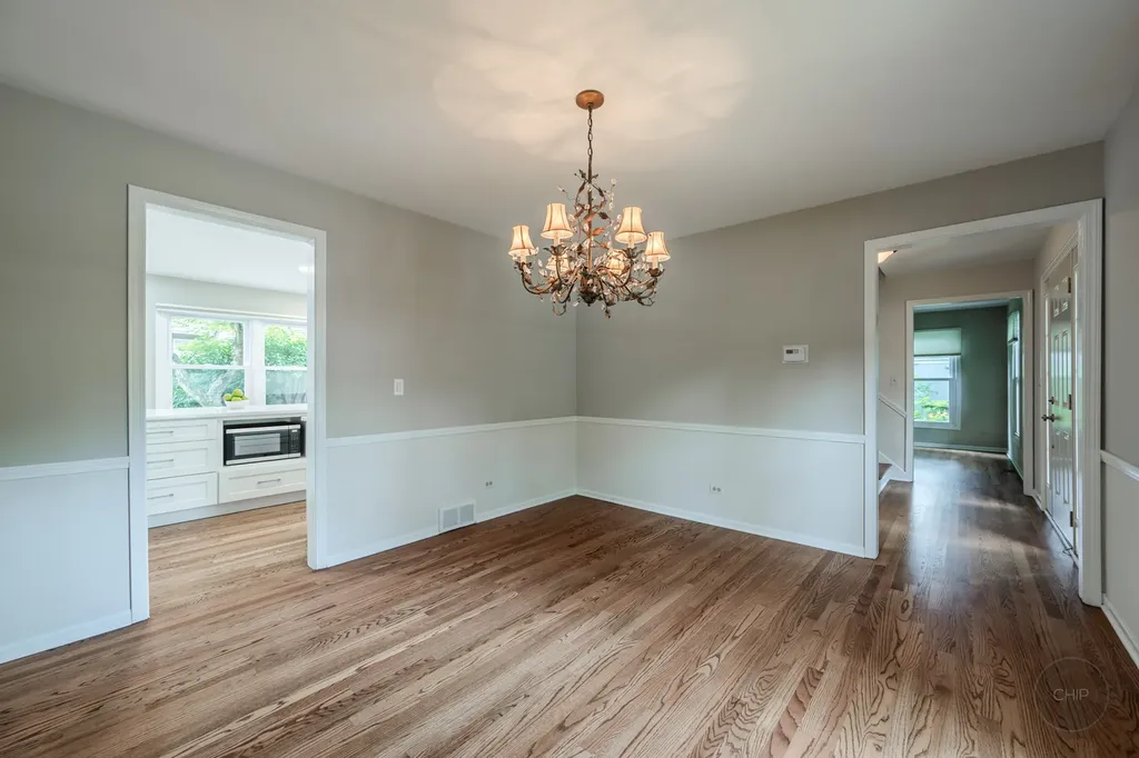 1612 Harris Lane Naperville IL 60565