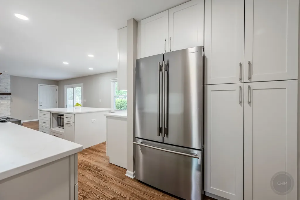 1612 Harris Lane Naperville IL 60565