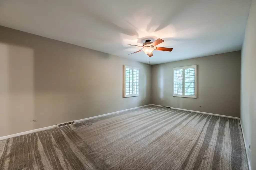 1612 Harris Lane Naperville IL 60565