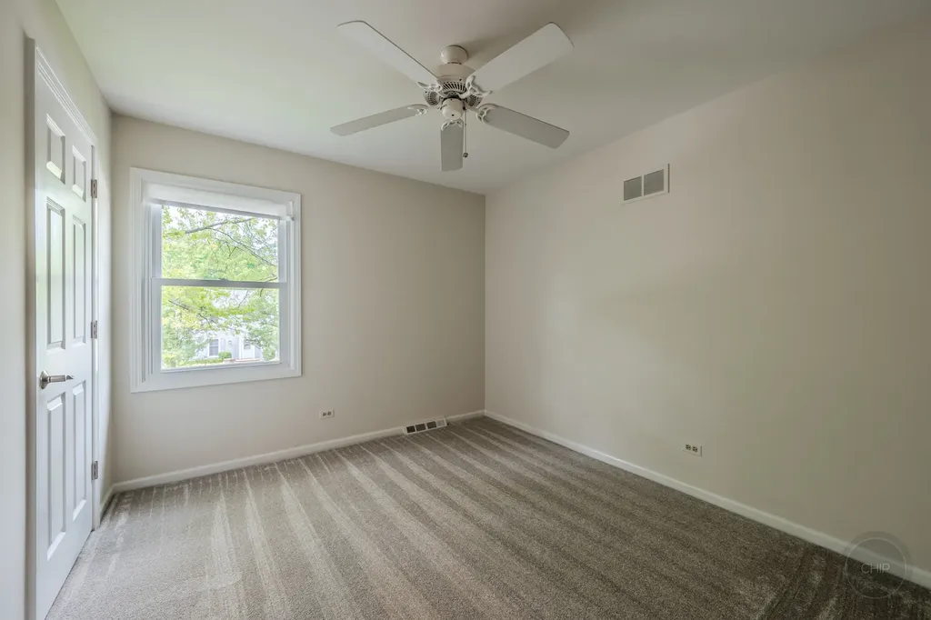 1612 Harris Lane Naperville IL 60565