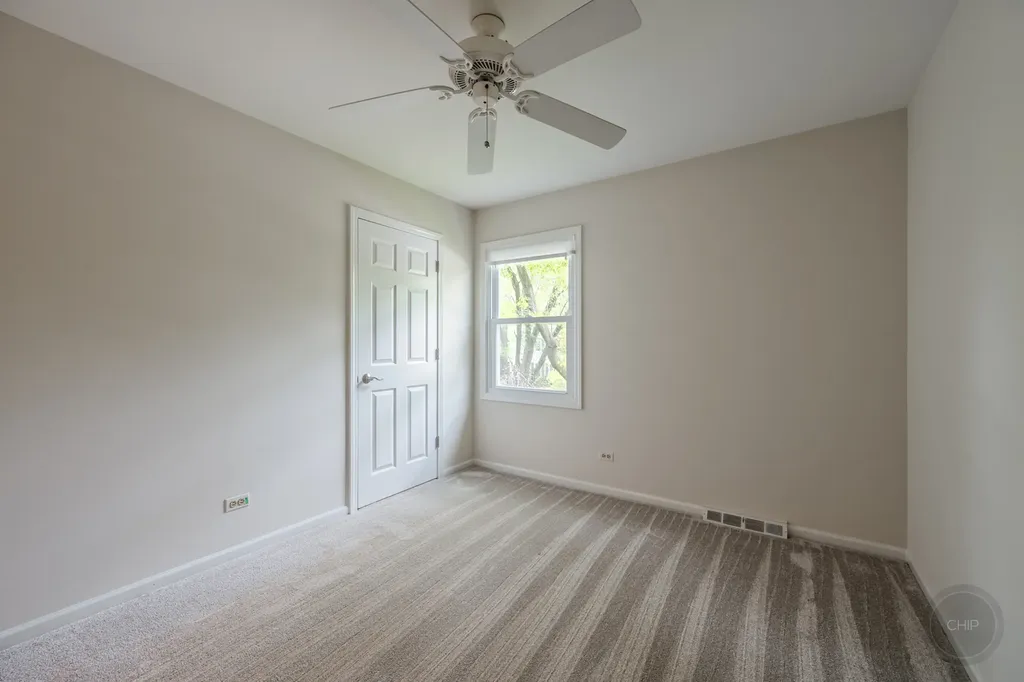 1612 Harris Lane Naperville IL 60565