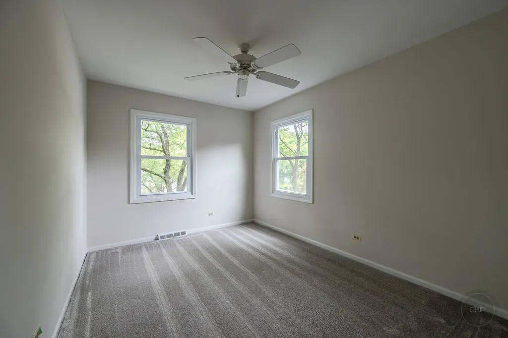 1612 Harris Lane Naperville IL 60565
