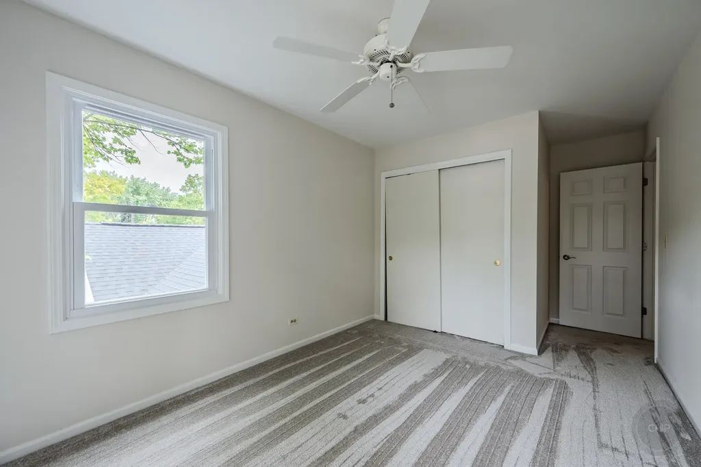1612 Harris Lane Naperville IL 60565