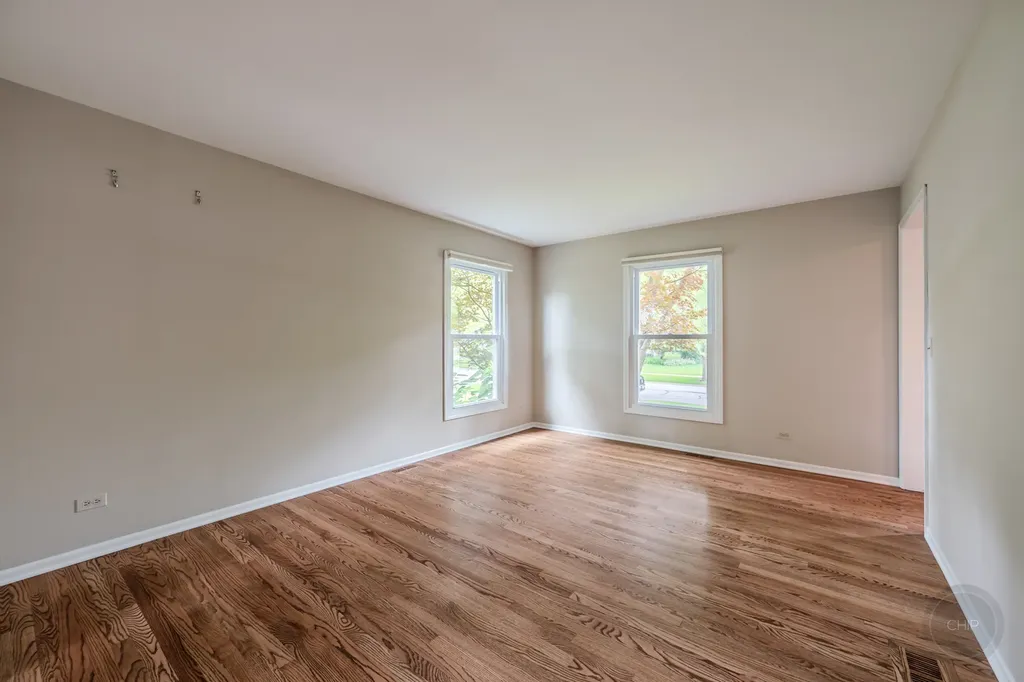 1612 Harris Lane Naperville IL 60565