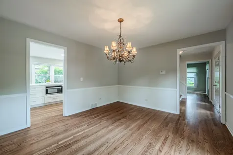 1612 Harris Lane Naperville IL 60565
