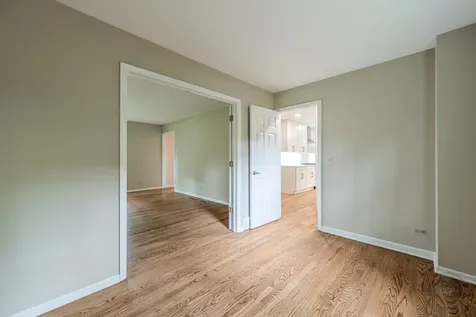 1612 Harris Lane Naperville IL 60565
