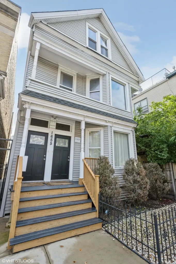 1655 West Irving Park Road Chicago IL 60613