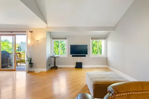 375 Juniper Tree Court Hoffman Estates IL 60169