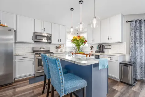 1806 Wintercrest Court Shorewood IL 60404