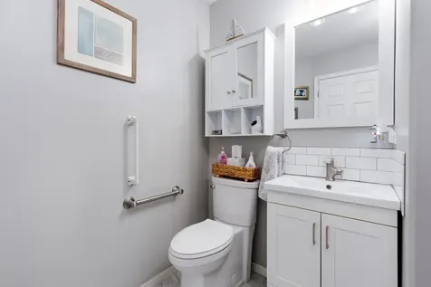 1806 Wintercrest Court Shorewood IL 60404