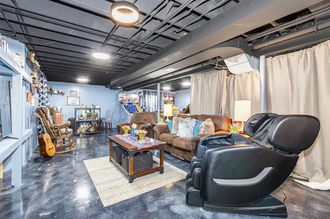 1806 Wintercrest Court Shorewood IL 60404