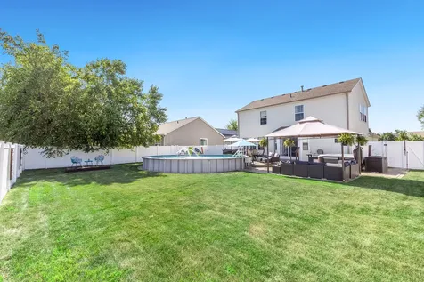 1806 Wintercrest Court Shorewood IL 60404