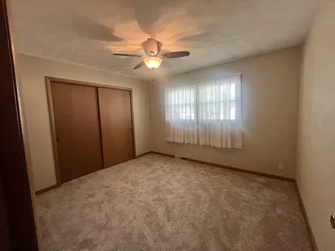 8909 19TH Street Rock Island IL 61201