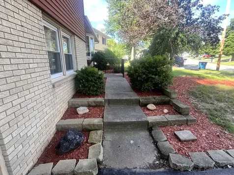 8909 19TH Street Rock Island IL 61201