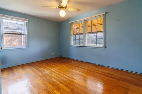 1542 Gardner Road Westchester IL 60154