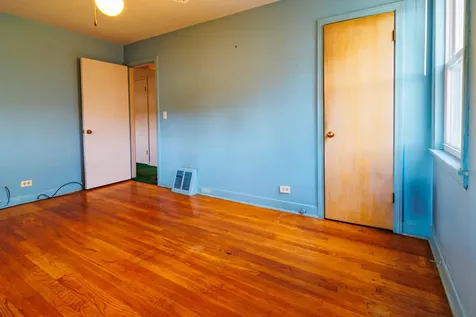 1542 Gardner Road Westchester IL 60154