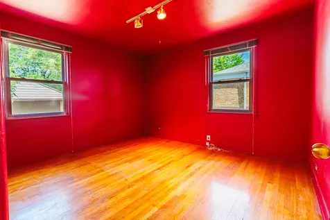 1542 Gardner Road Westchester IL 60154