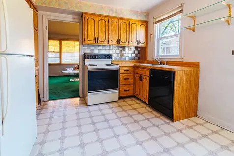 1542 Gardner Road Westchester IL 60154