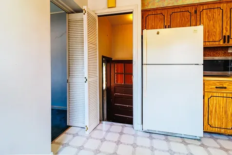 1542 Gardner Road Westchester IL 60154