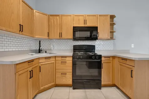 1128 Butler Street Morris IL 60450