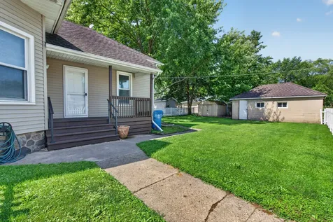 1128 Butler Street Morris IL 60450