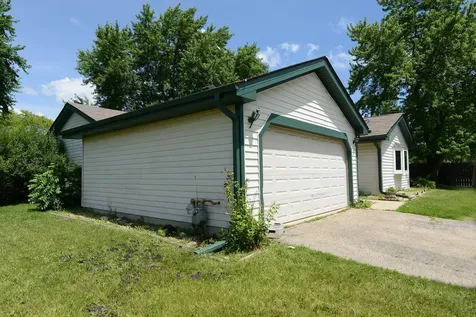1810 Howe Lane Hanover Park IL 60133