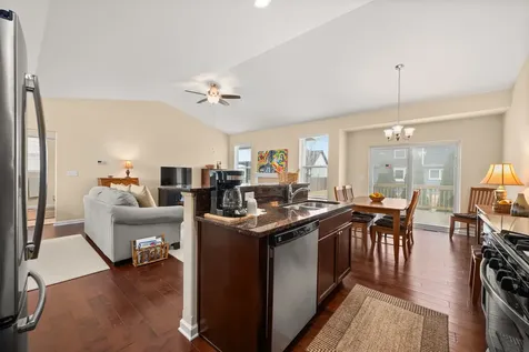 21 West Winterberry Avenue Cortland IL 60112