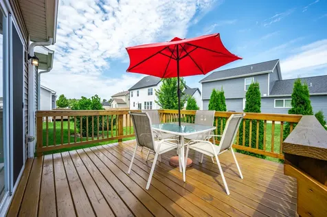 21 West Winterberry Avenue Cortland IL 60112