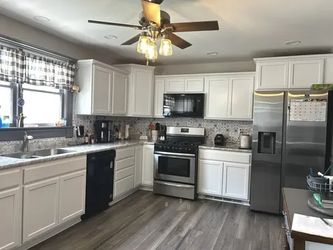 405 8TH Street Mendota IL 61342