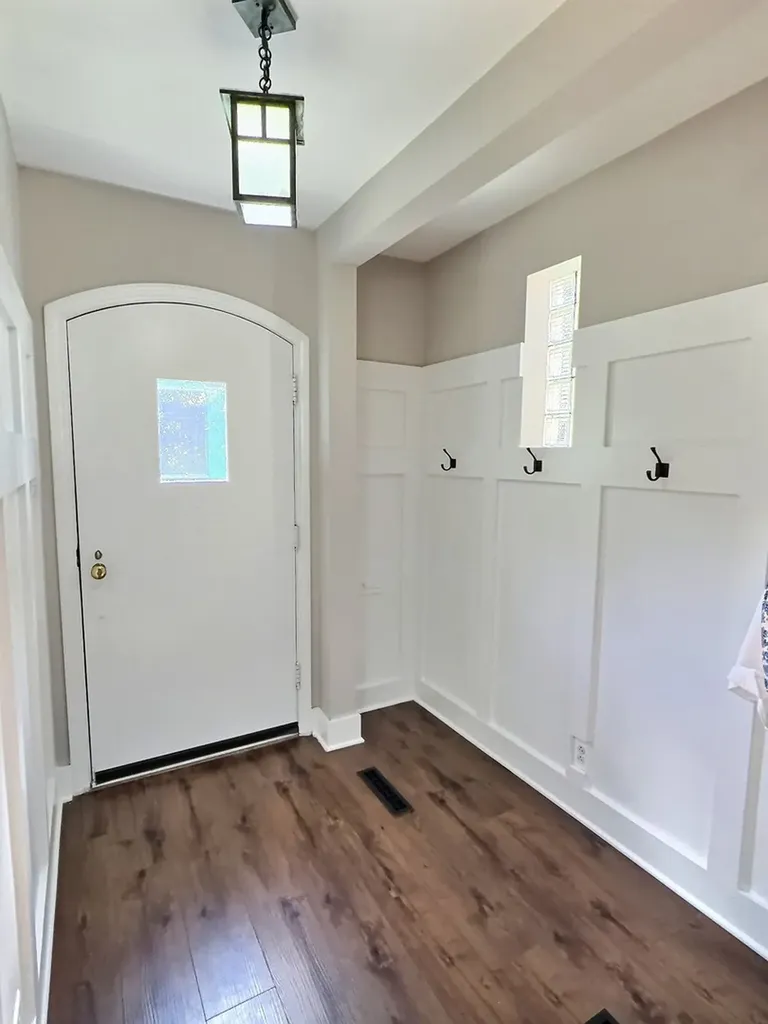 10711 South Artesian Avenue Chicago IL 60655