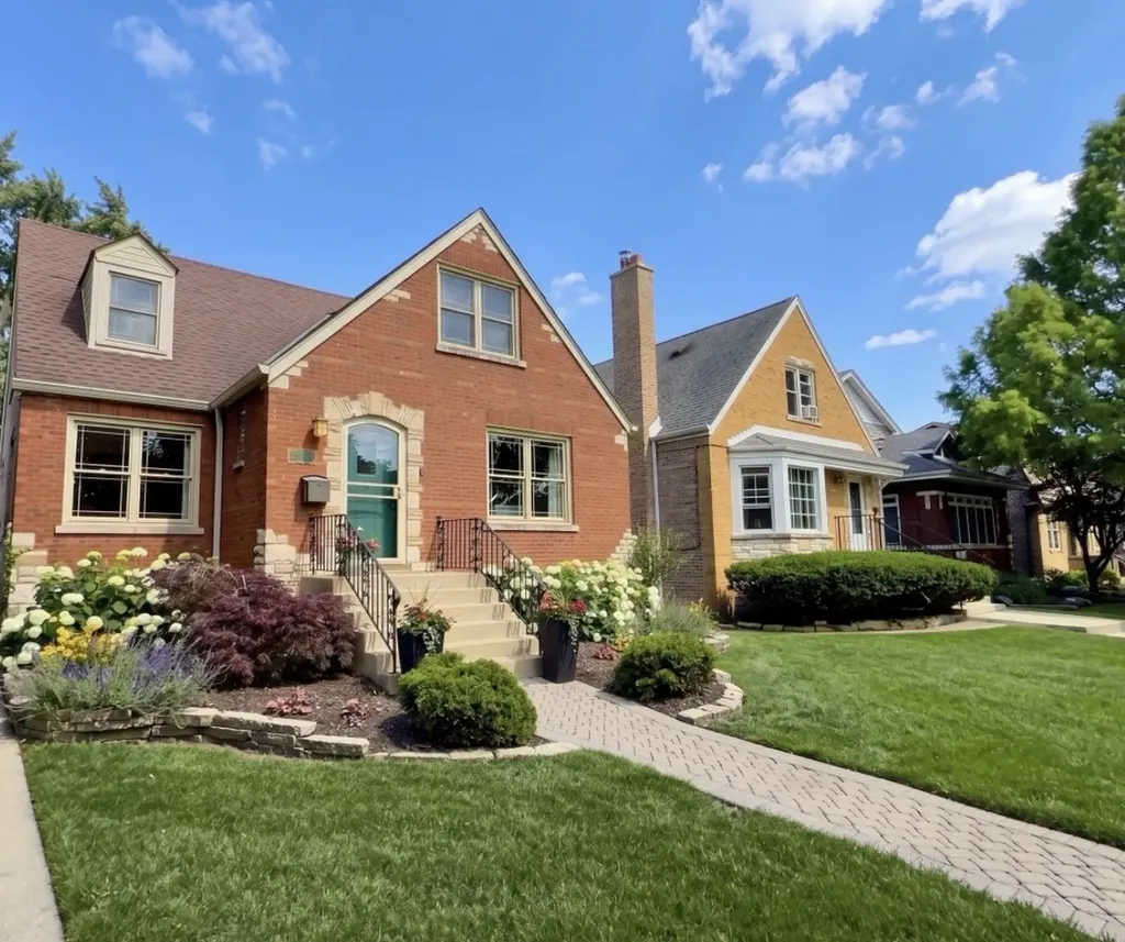 10711 South Artesian Avenue Chicago IL 60655