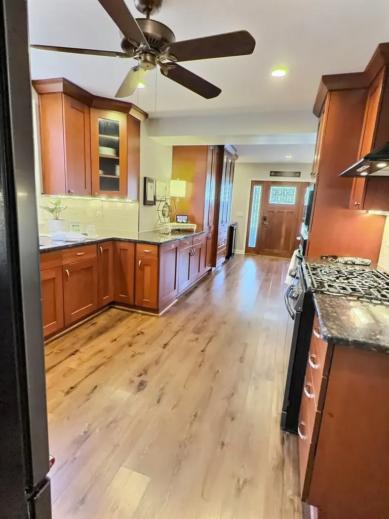 10711 South Artesian Avenue Chicago IL 60655