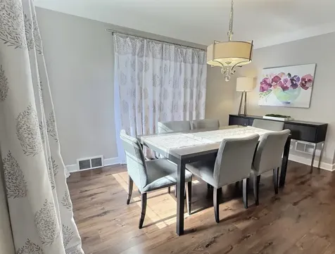 10711 South Artesian Avenue Chicago IL 60655
