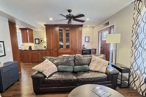 10711 South Artesian Avenue Chicago IL 60655