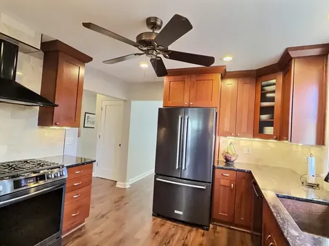10711 South Artesian Avenue Chicago IL 60655