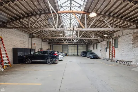 835 North Wood Street Chicago IL 60622