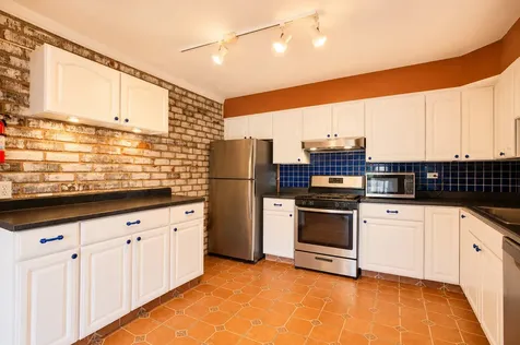 244 East Bailey Road Naperville IL 60565