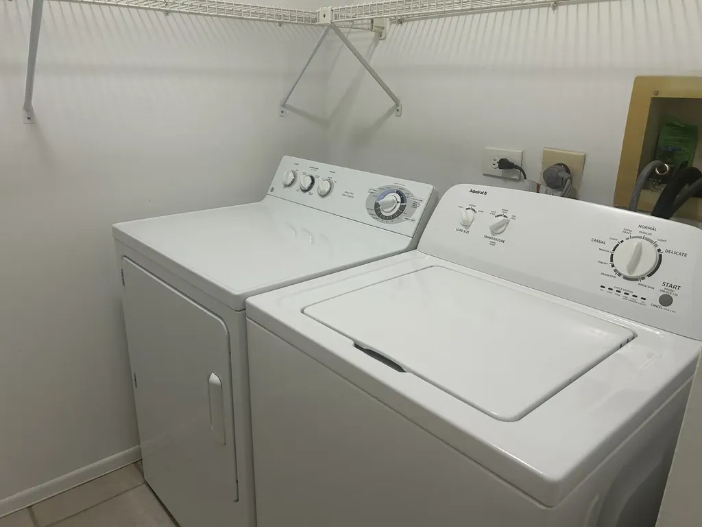 76 Margate Court Schaumburg IL 60193