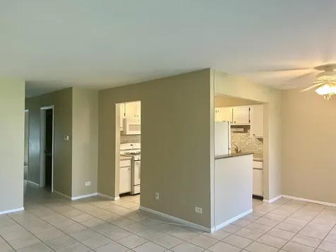 76 Margate Court Schaumburg IL 60193