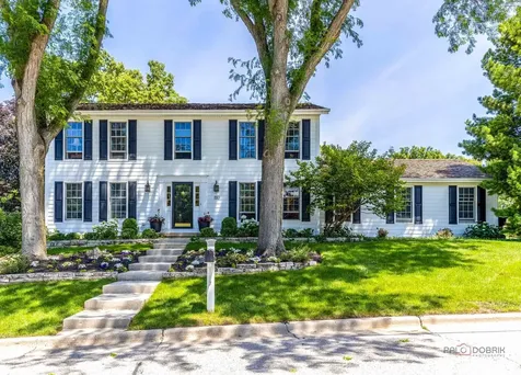 1110 Furlong Drive Libertyville IL 60048