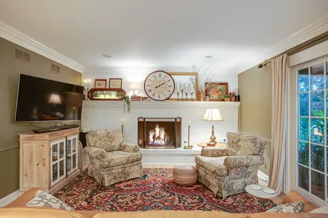 1110 Furlong Drive Libertyville IL 60048