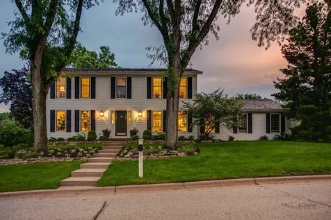 1110 Furlong Drive Libertyville IL 60048