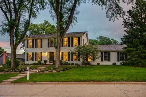 1110 Furlong Drive Libertyville IL 60048
