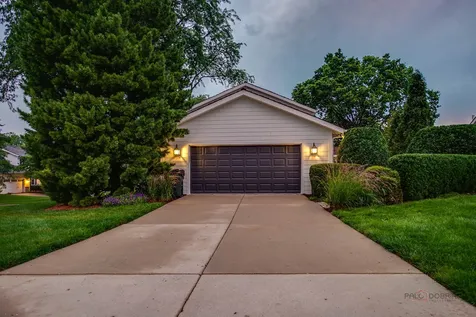 1110 Furlong Drive Libertyville IL 60048