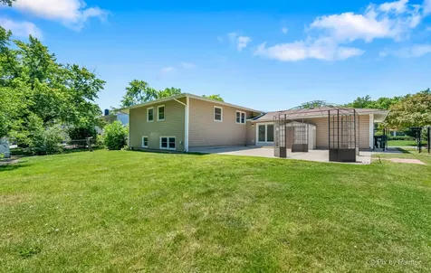 4145 Winston Drive Hoffman Estates IL 60192
