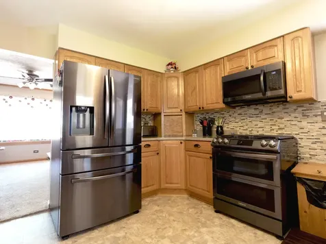 1516 North Kankakee Street Wilmington IL 60481
