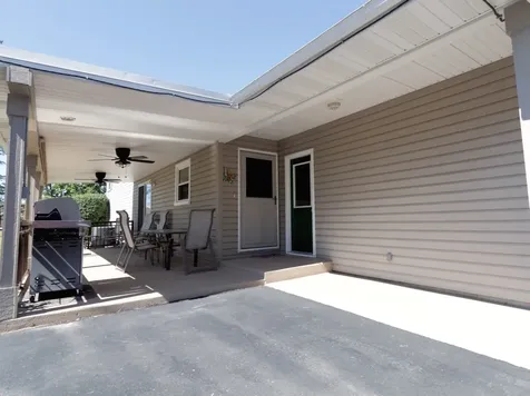 1516 North Kankakee Street Wilmington IL 60481