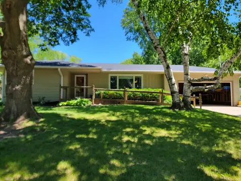 225 Park Crest Drive Freeport IL 61032