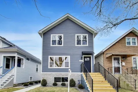 4065 North Meade Avenue Chicago IL 60634