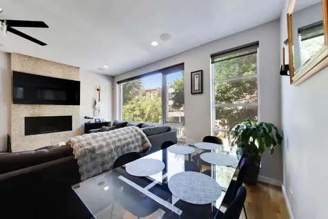 879 North Marshfield Avenue Chicago IL 60622
